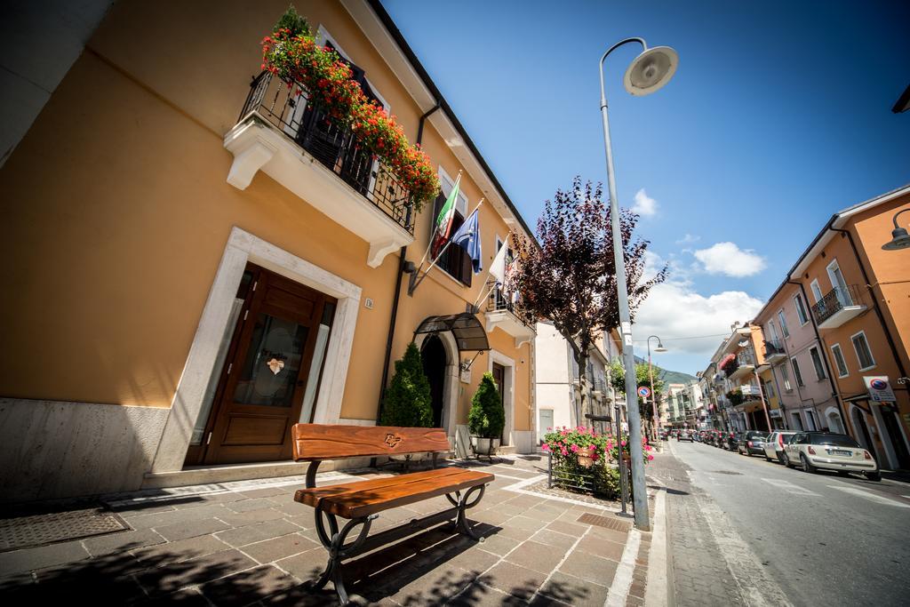 Hotel Il Tiglio (Adults Only) Castel Di Sangro Eksteriør bilde