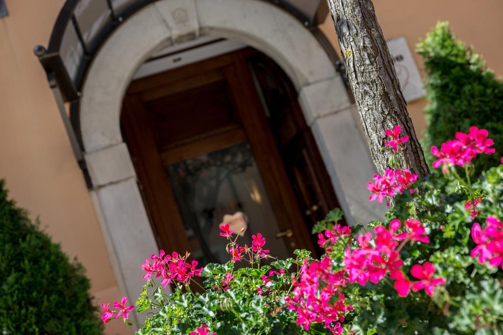 Hotel Il Tiglio (Adults Only) Castel Di Sangro Eksteriør bilde
