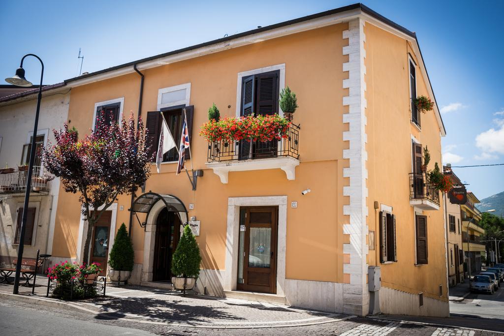 Hotel Il Tiglio (Adults Only) Castel Di Sangro Eksteriør bilde