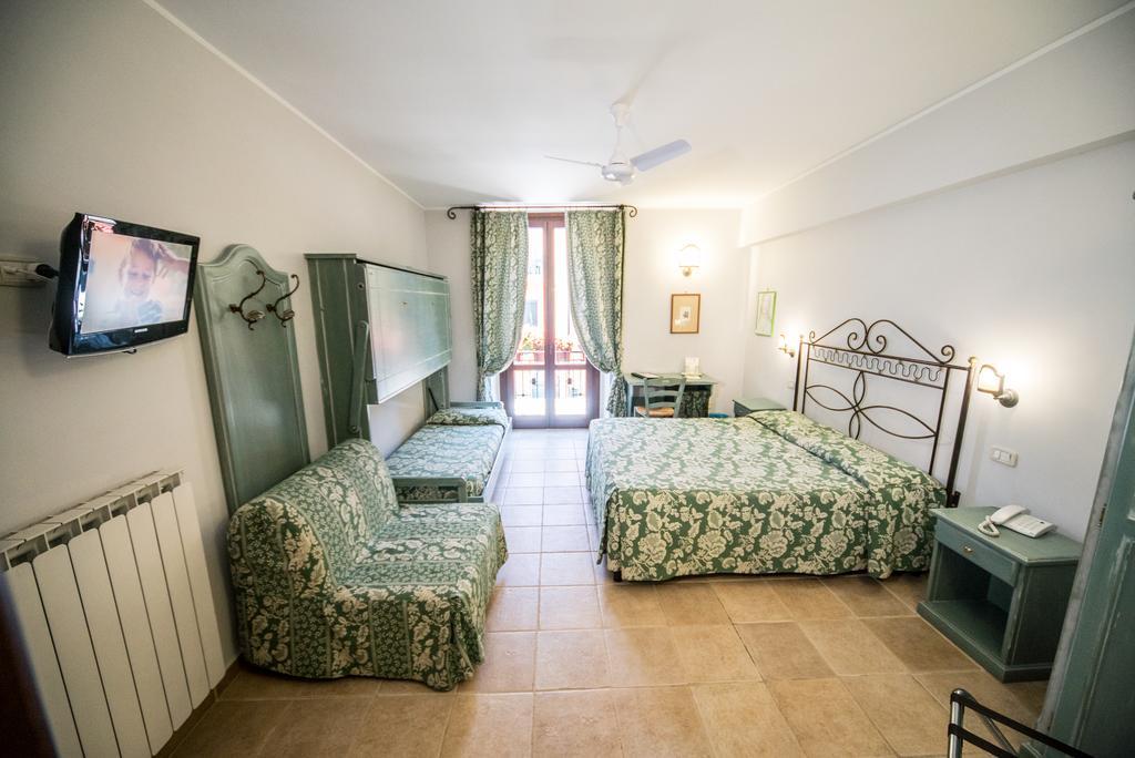 Hotel Il Tiglio (Adults Only) Castel Di Sangro Eksteriør bilde